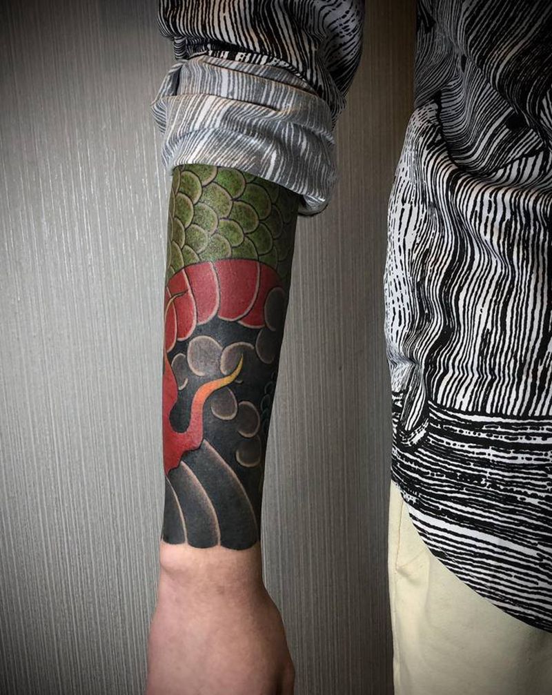 花臂纹身图片_手部老传统纹身图案