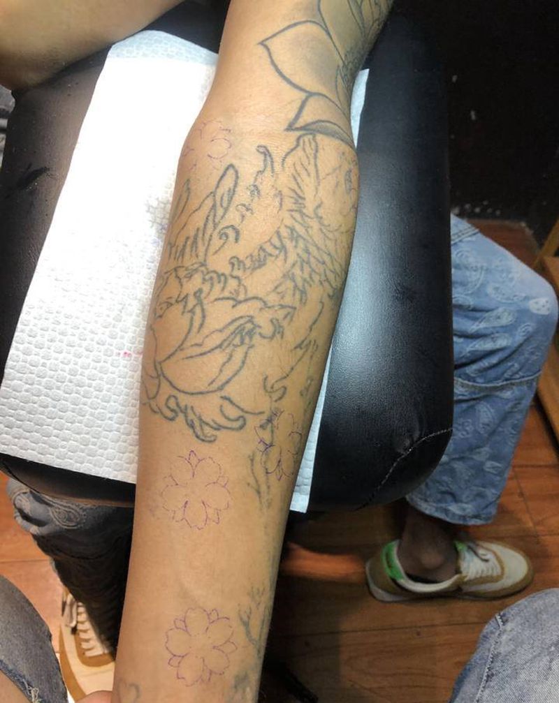 覆盖作品纹身图片_手臂老传统纹身图案