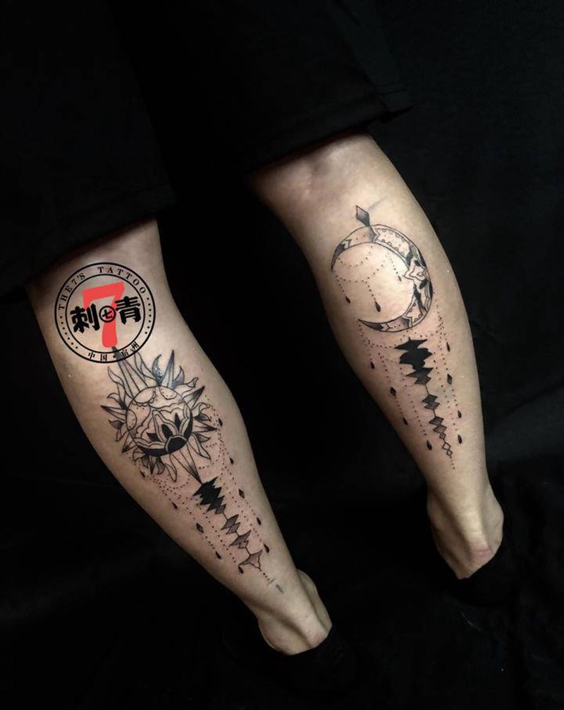 点刺 情侣纹身纹身图片_脚部腿部点刺几何纹身图案