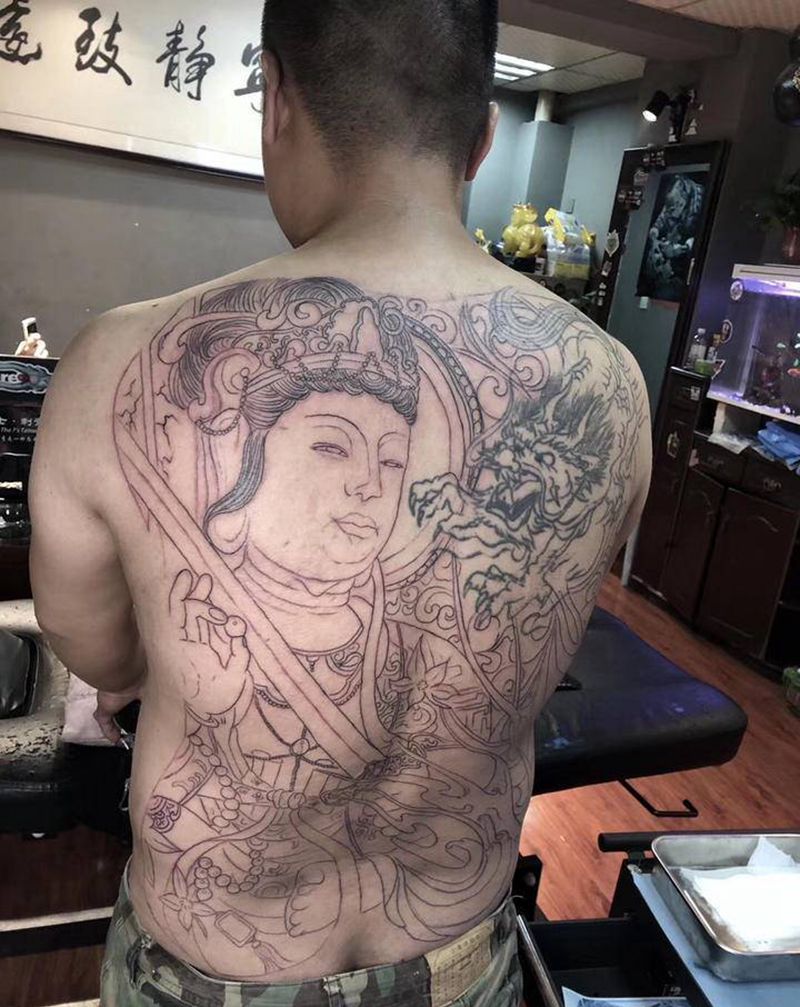 添加修改满背佛未完纹身图片_背部腰部老传统新传统纹身图案