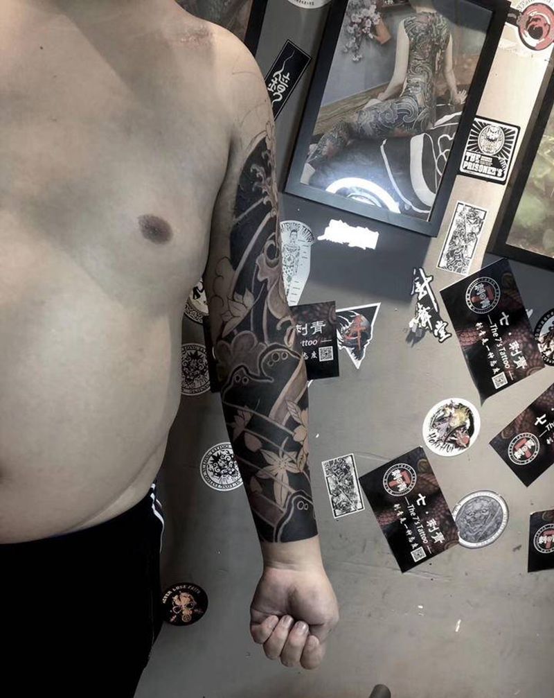 花传统花臂 线条非本人作品纹身图片_手臂手部老传统新传统纹身图案