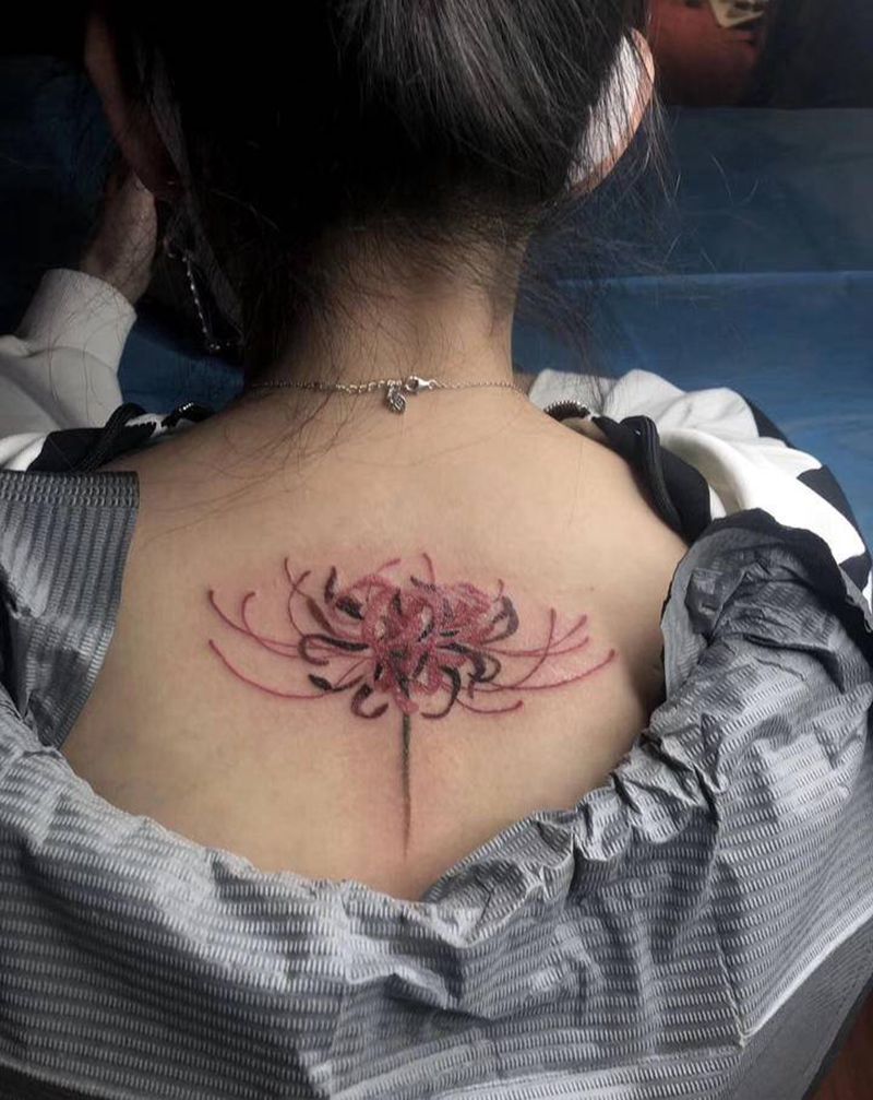 彼岸花纹身图片_背部腰部新传统老传统纹身图案