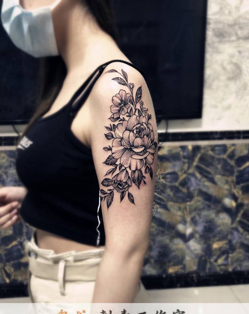 素花纹身图片_新传统纹身图案