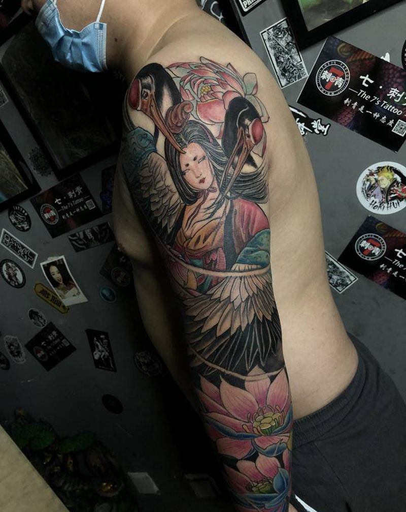 花臂纹身图片_手臂手部老传统新传统鲤鱼艺妓鹤纹身图案