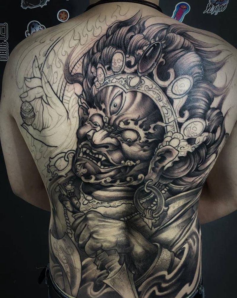 满背大黑天财神纹身图片_背部新传统纹身图案