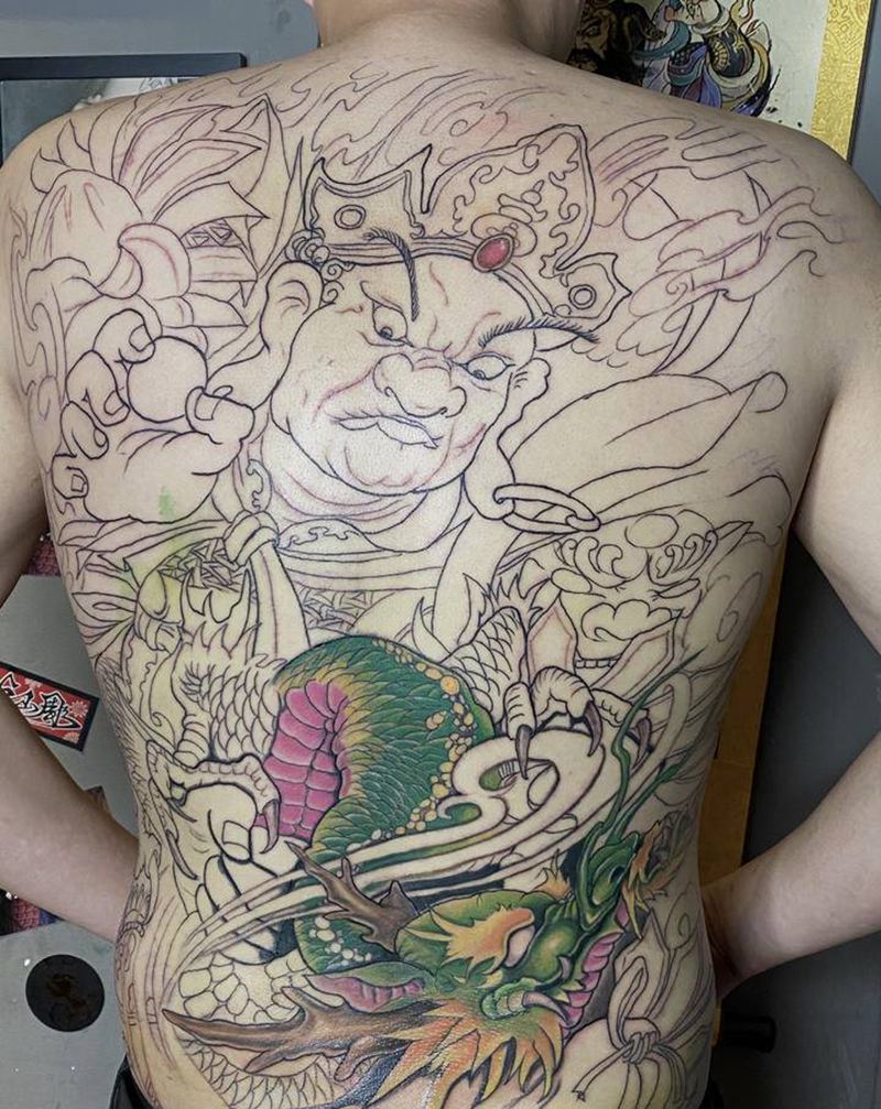 天王 满背未完纹身图片_背部腰部新传统老传统纹身图案