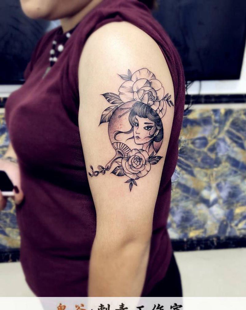 迷你版小艺妓纹身图片_新传统纹身图案