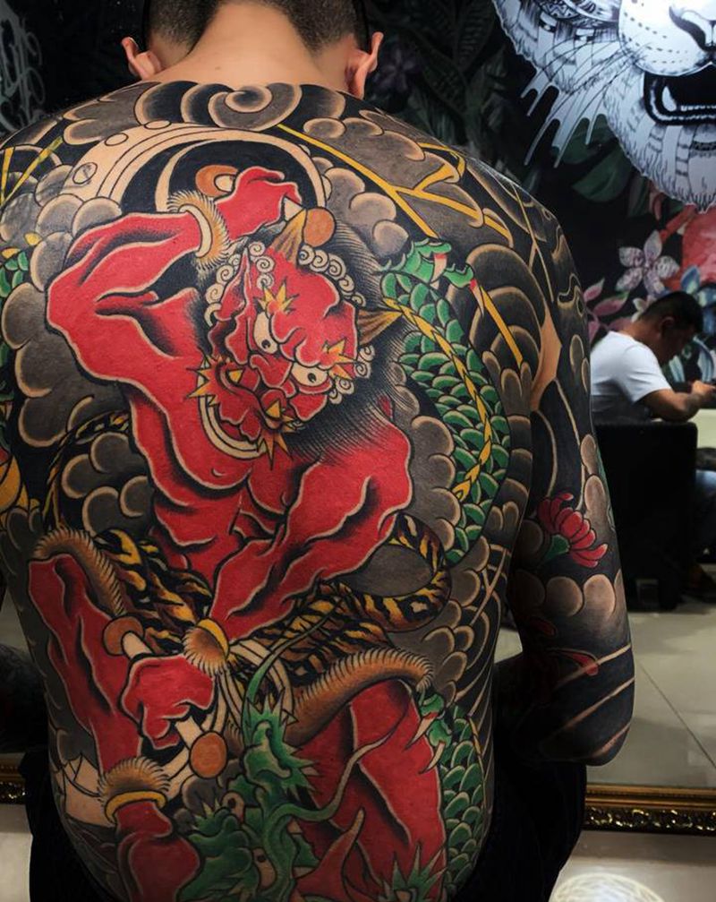 日式老传统  恢复后纹身图片_背部老传统纹身图案