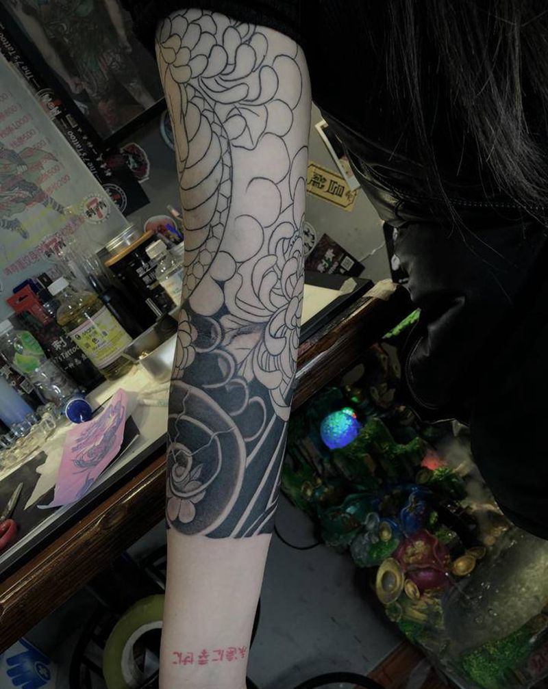 七分袖花臂 未完纹身图片_手臂新传统老传统蛇纹身图案