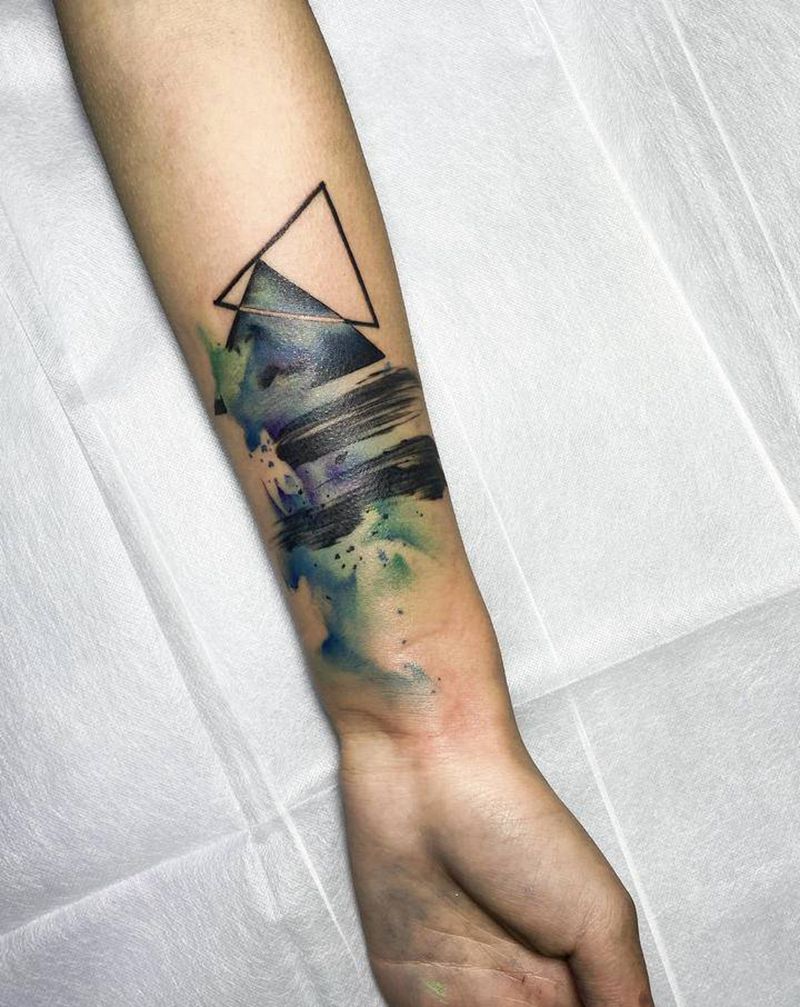 水彩几何纹身纹身图片_手臂几何水彩纹身图案