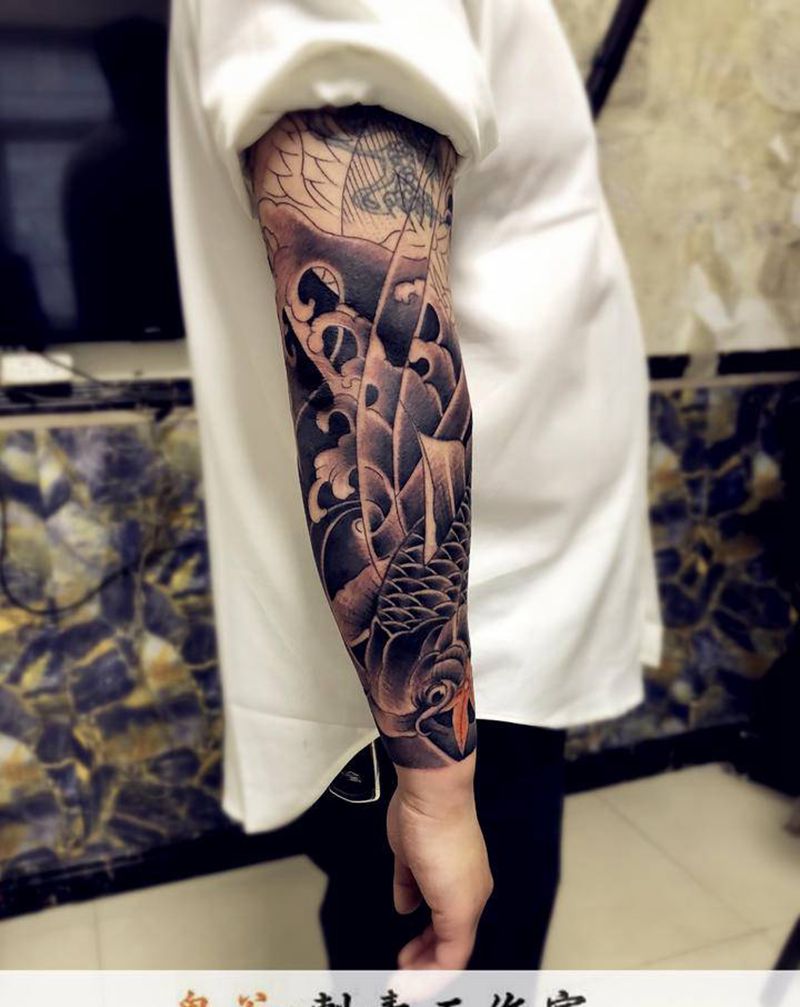 花臂未完成纹身图片_新传统纹身图案