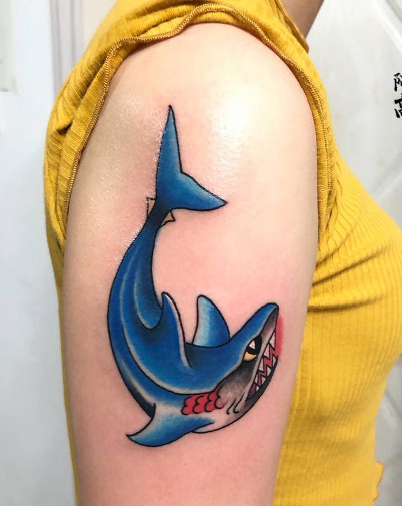 old school鲨鱼纹身图片_手臂Old School纹身图案