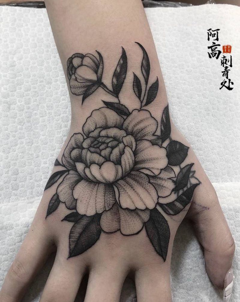 素花遮盖纹身图片_手部点刺纹身图案
