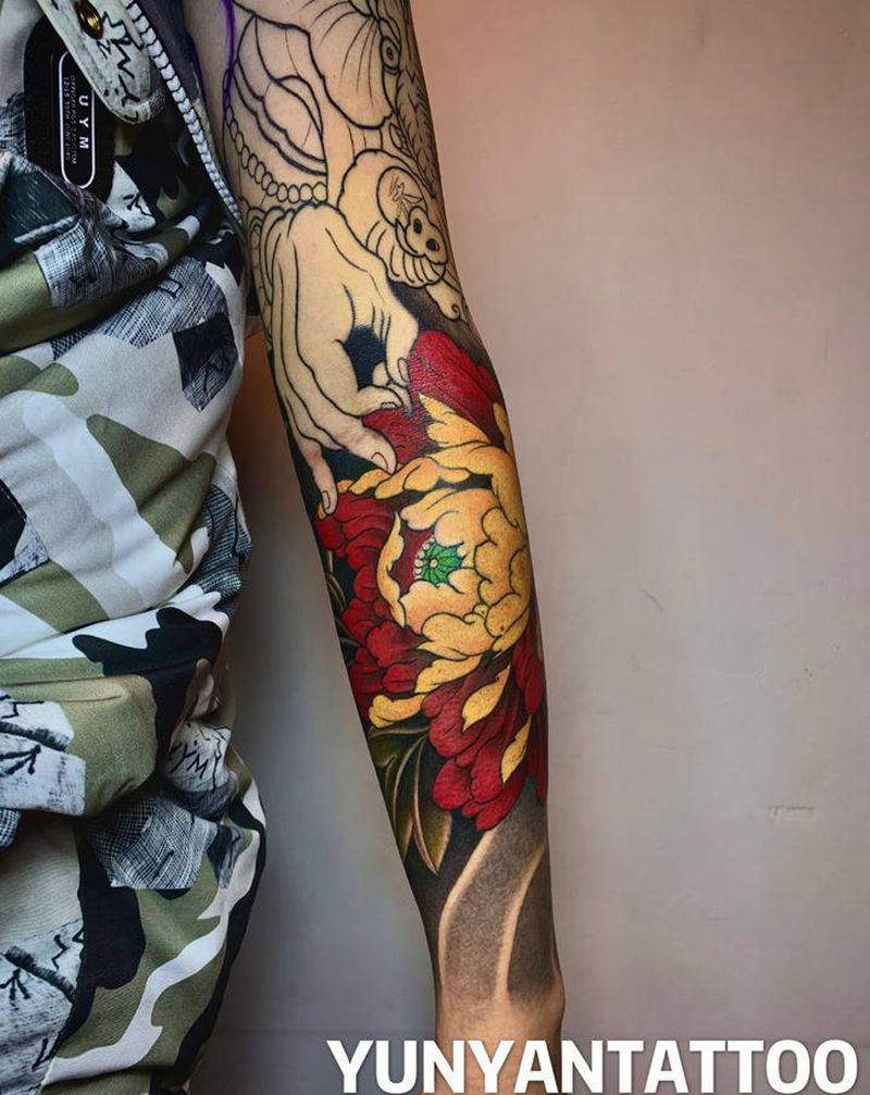 牡丹篇纹身图片_手臂新传统牡丹纹身图案