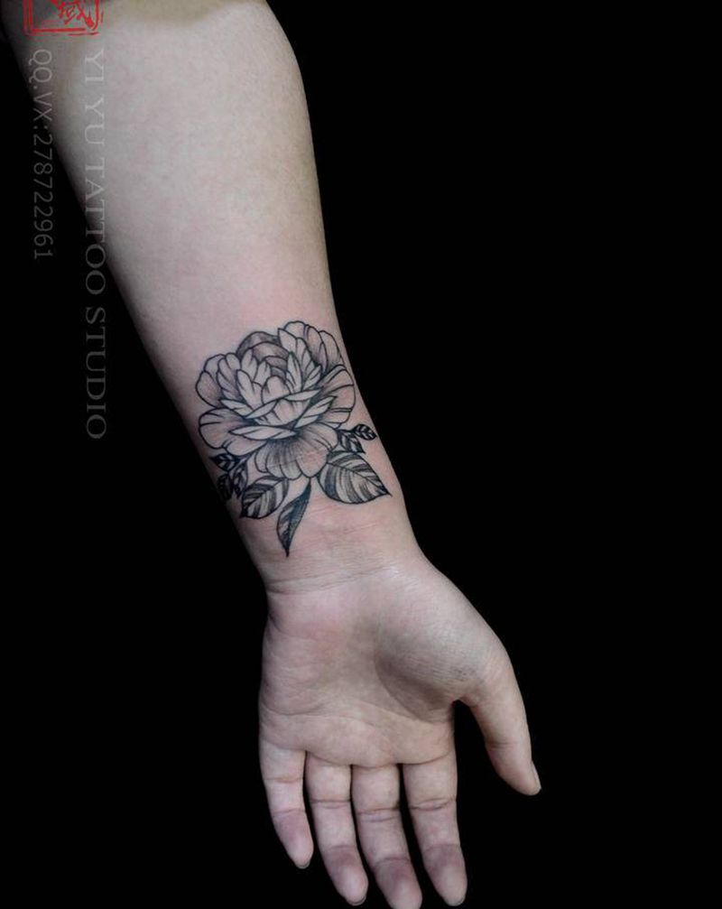 素花疤痕遮盖，若影若现纹身图片_手部纹身图案