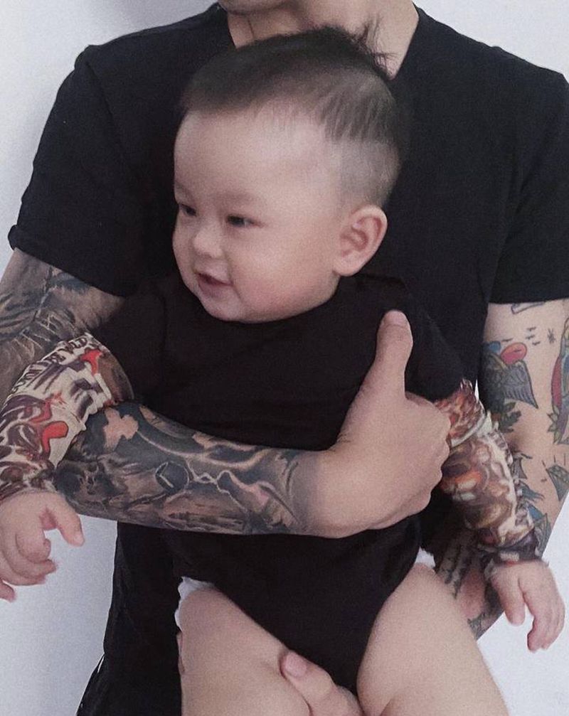 我和我儿子纹身图片_手臂欧美写实Old School纹身图案