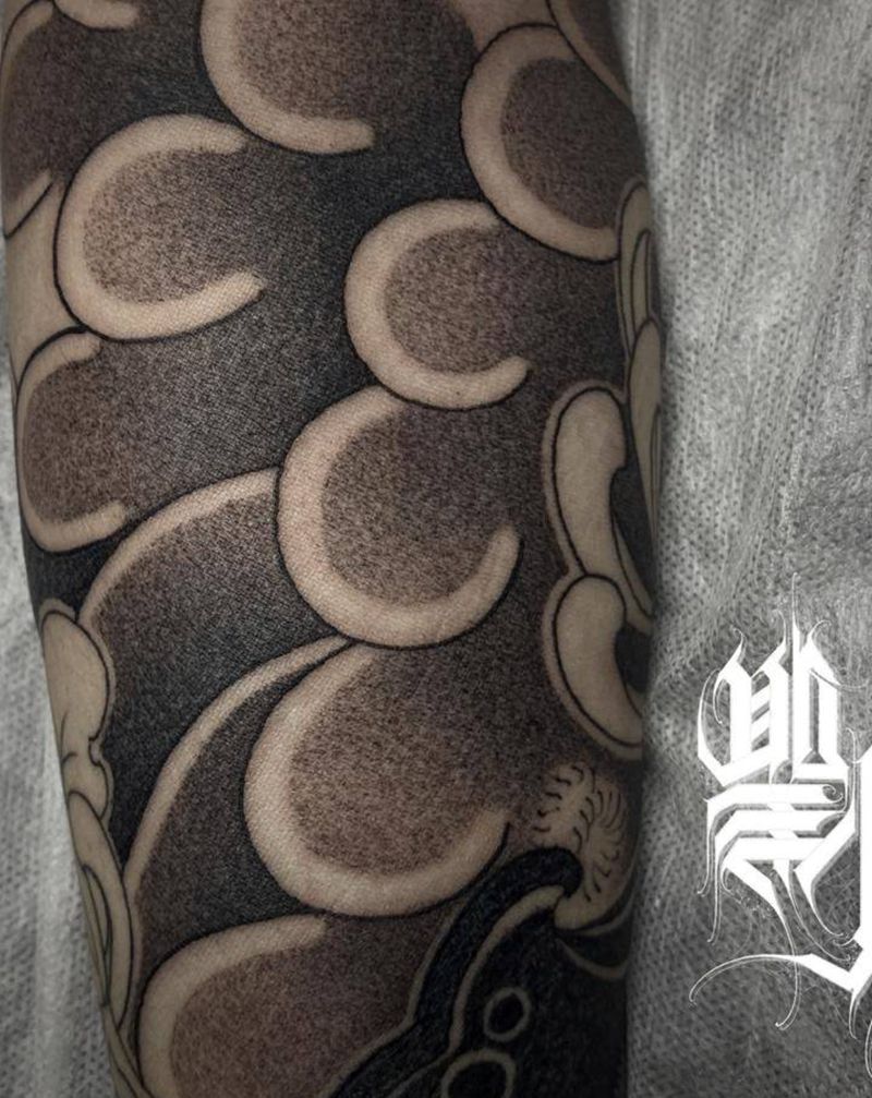 日式菊花臂纹身图片_手臂老传统纹身图案