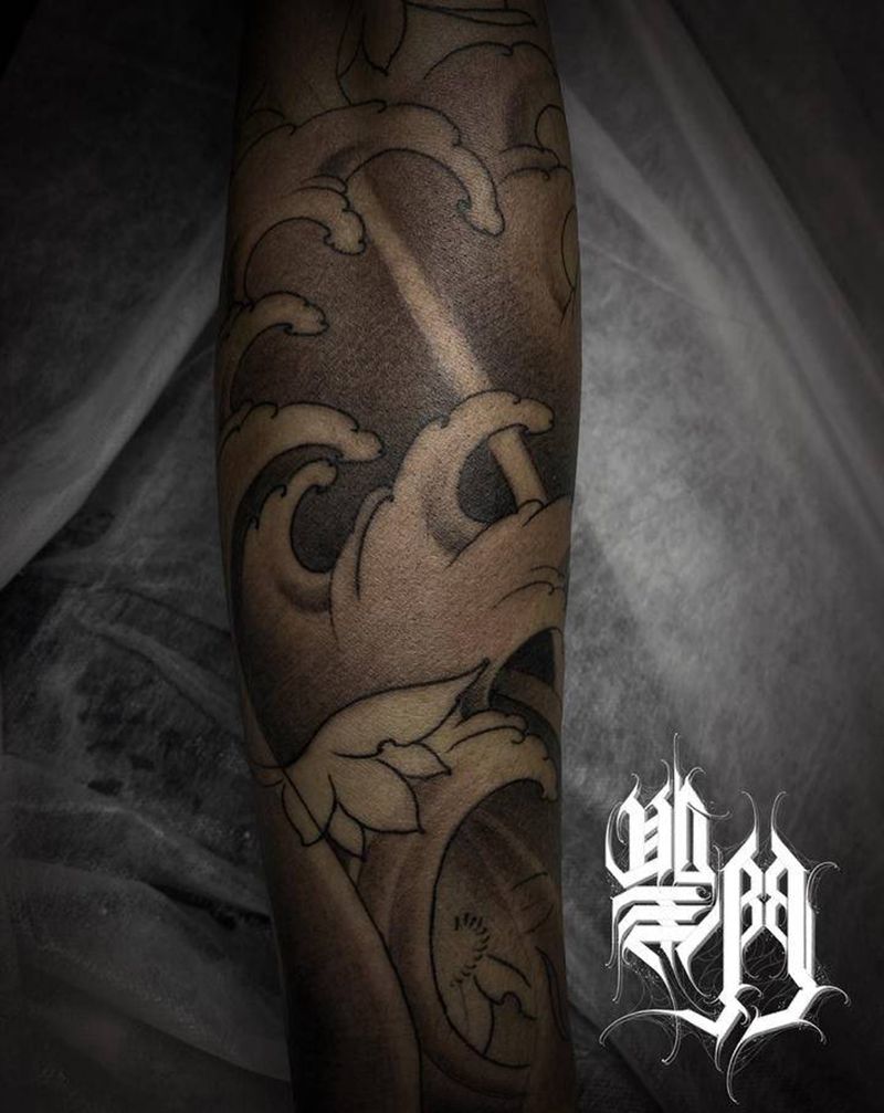 浪臂纹身图片_手臂新传统纹身图案