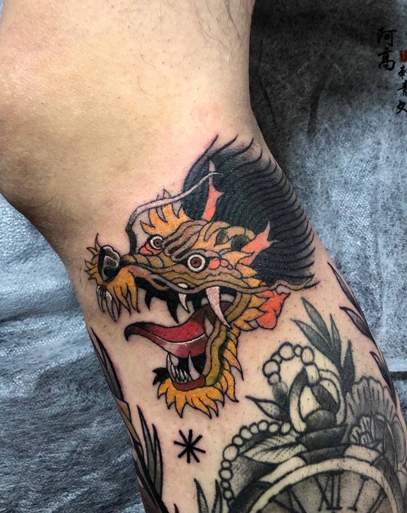 青龙纹身图片_腿部老传统纹身图案