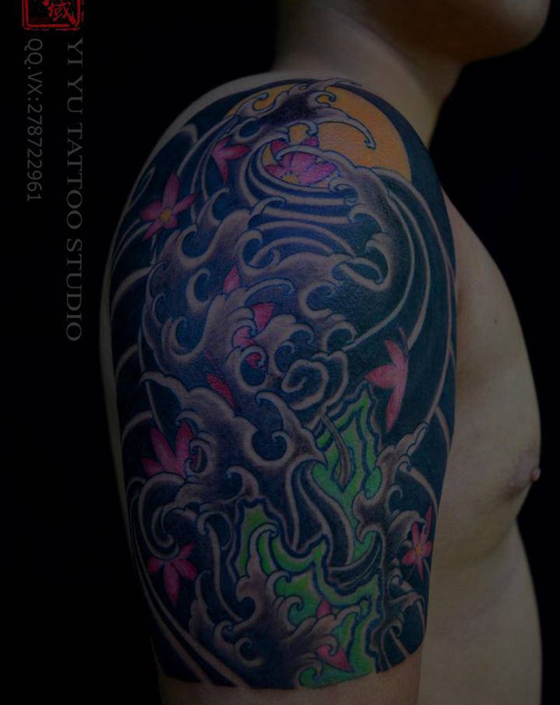 水浪纹身图片_手臂纹身图案