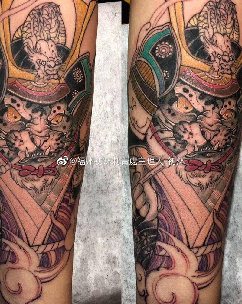 彩色newschool纹身图片_手部New School猫武士纹身图案