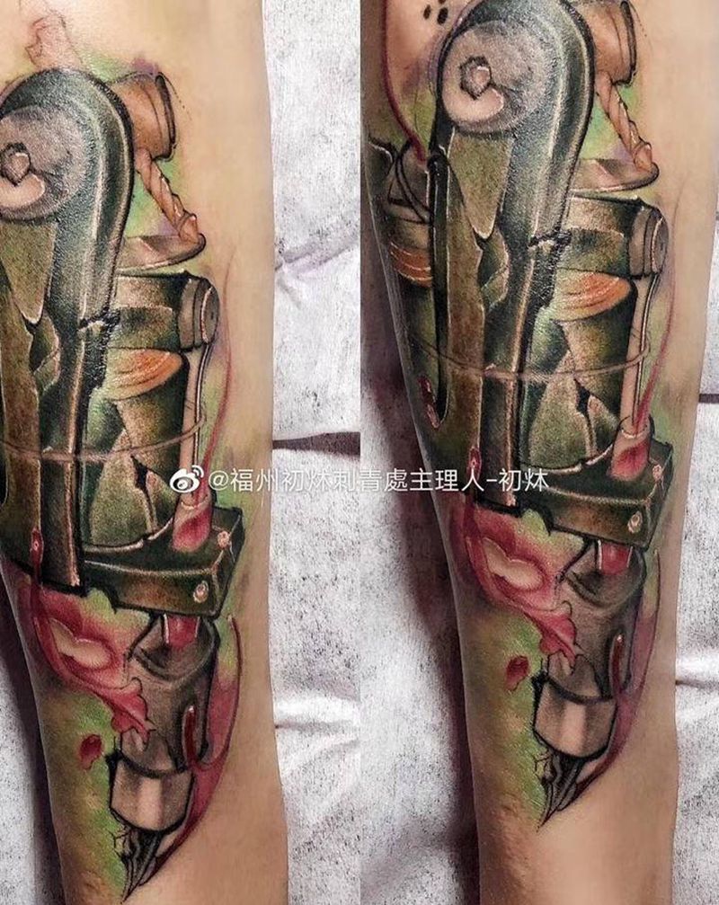 彩色Newschool纹身图片_手部New School机纹身图案