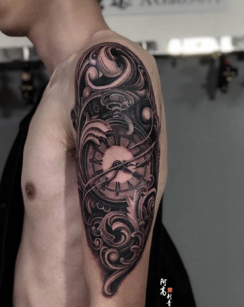 钟表纹身图片_手臂欧美写实纹身图案