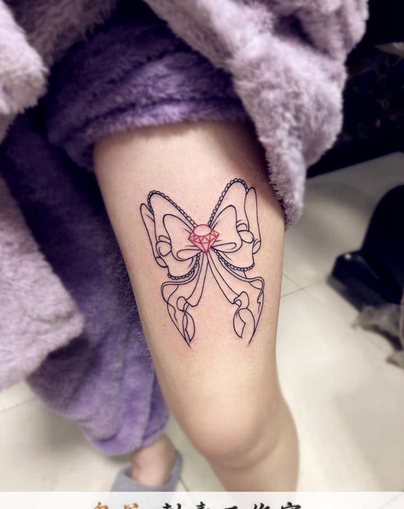 蝴蝶结纹身图片_新传统纹身图案