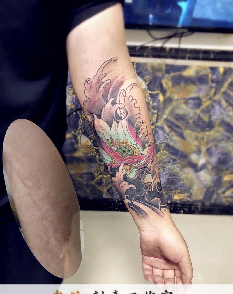莲花纹身图片_新传统纹身图案
