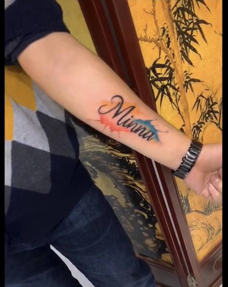 英文纹身图片_手部水彩纹身图案