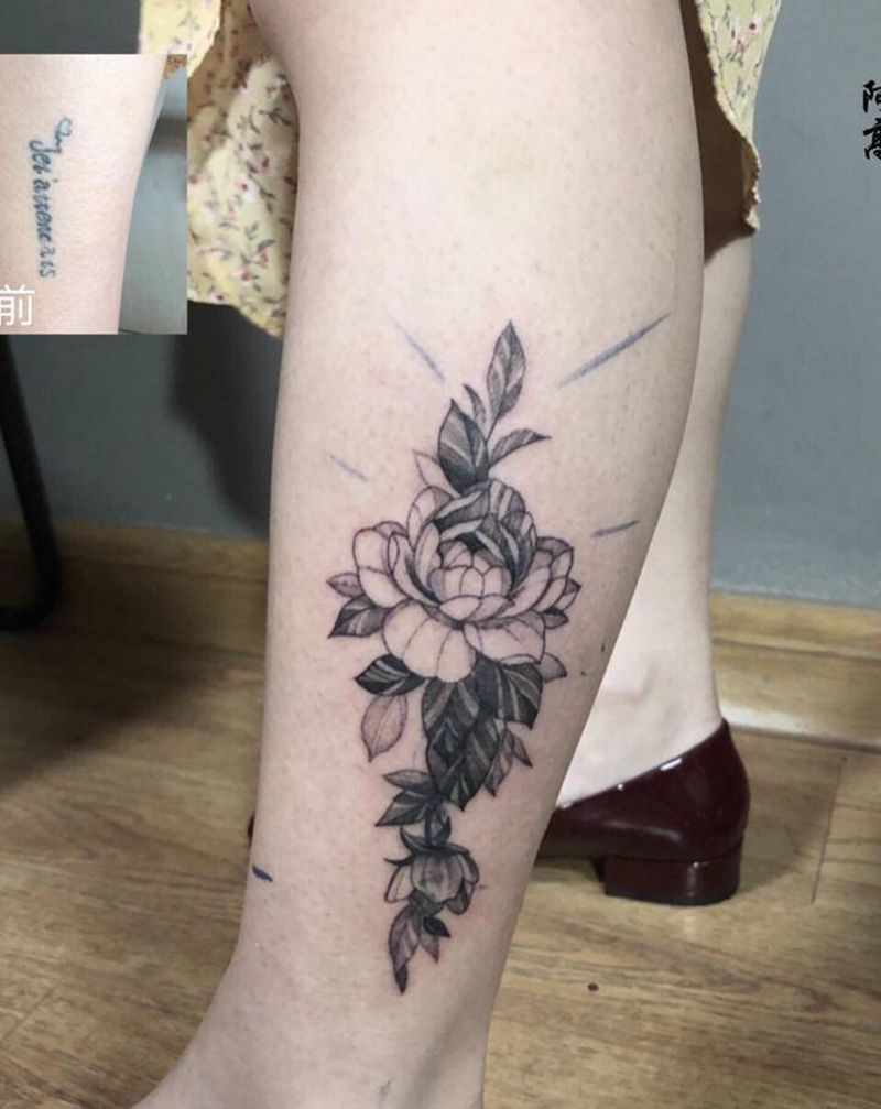 素花遮盖纹身图片_腿部点刺纹身图案