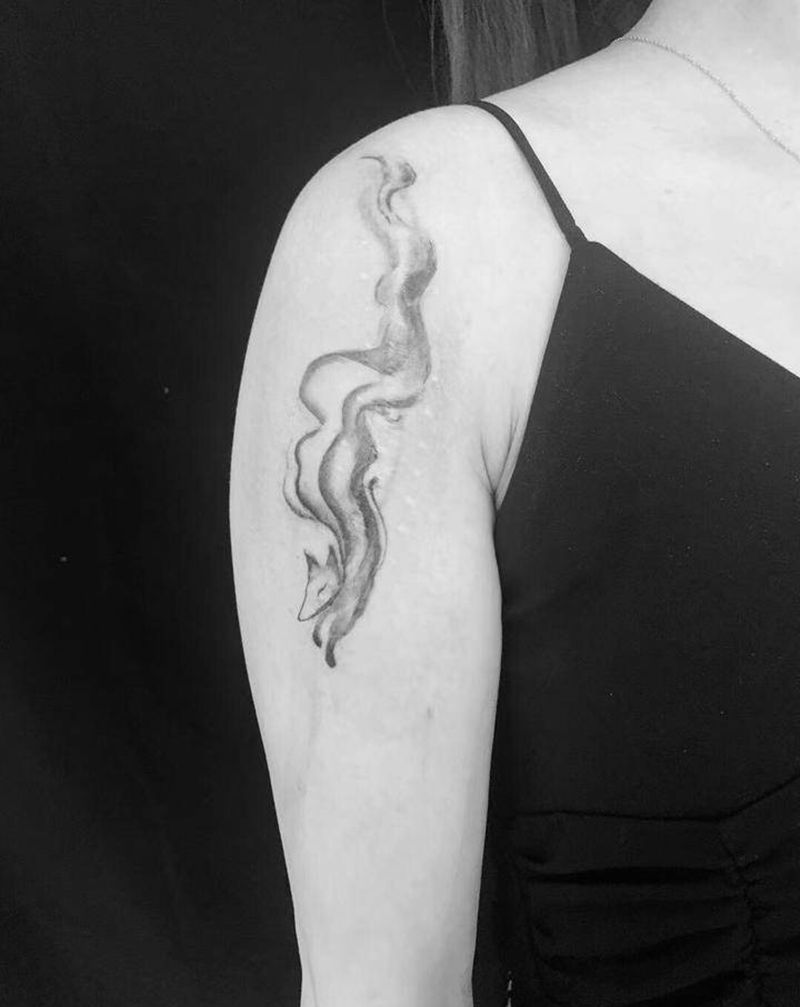 狐狸纹身图片_水墨纹身图案