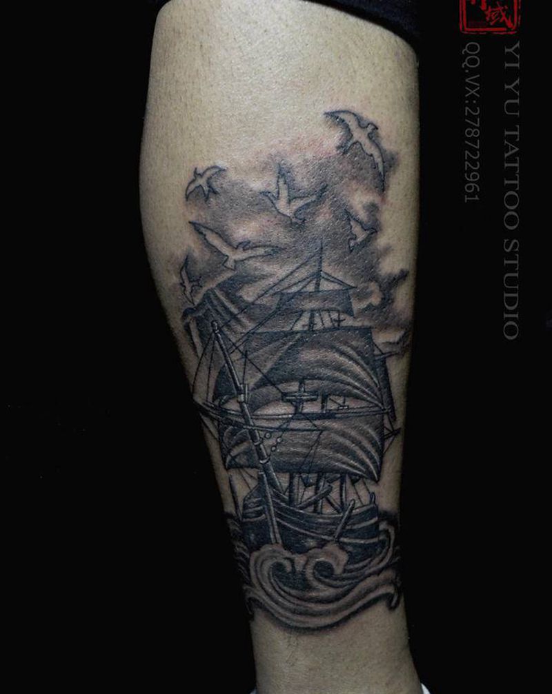 乘风破浪纹身图片_腿部纹身图案