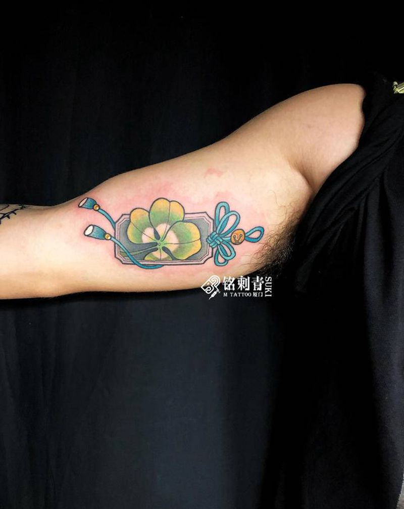 御守纹身图片_手臂Old School纹身图案