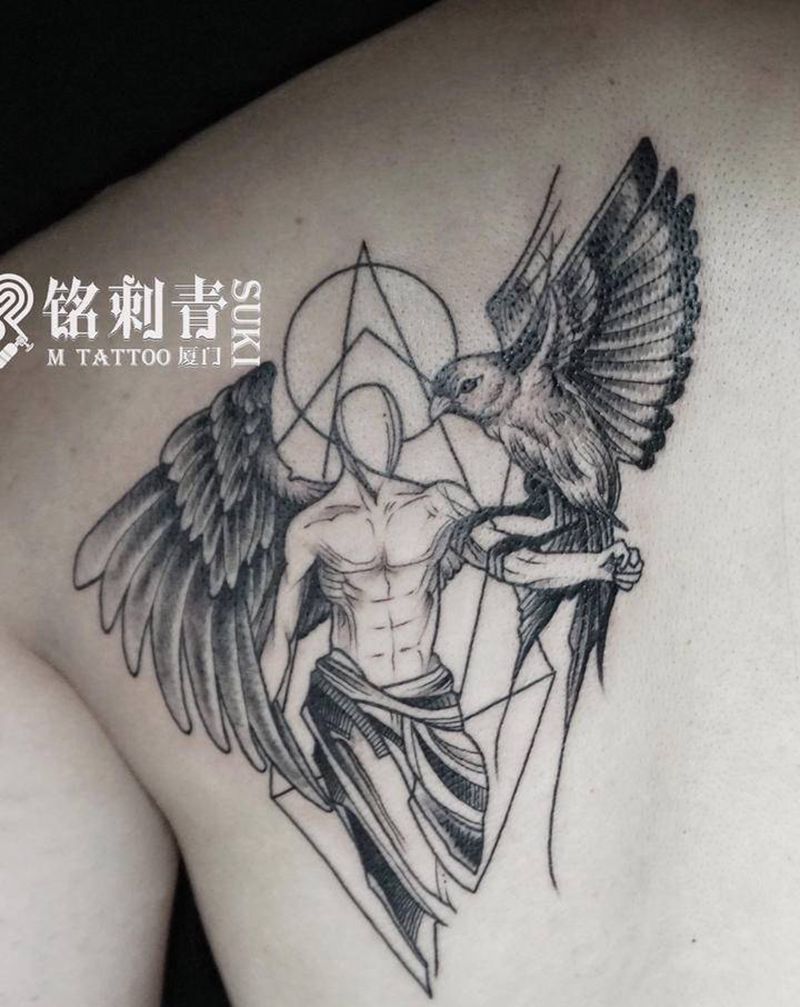 客带黑灰图 天使纹身图片_背部纹身图案