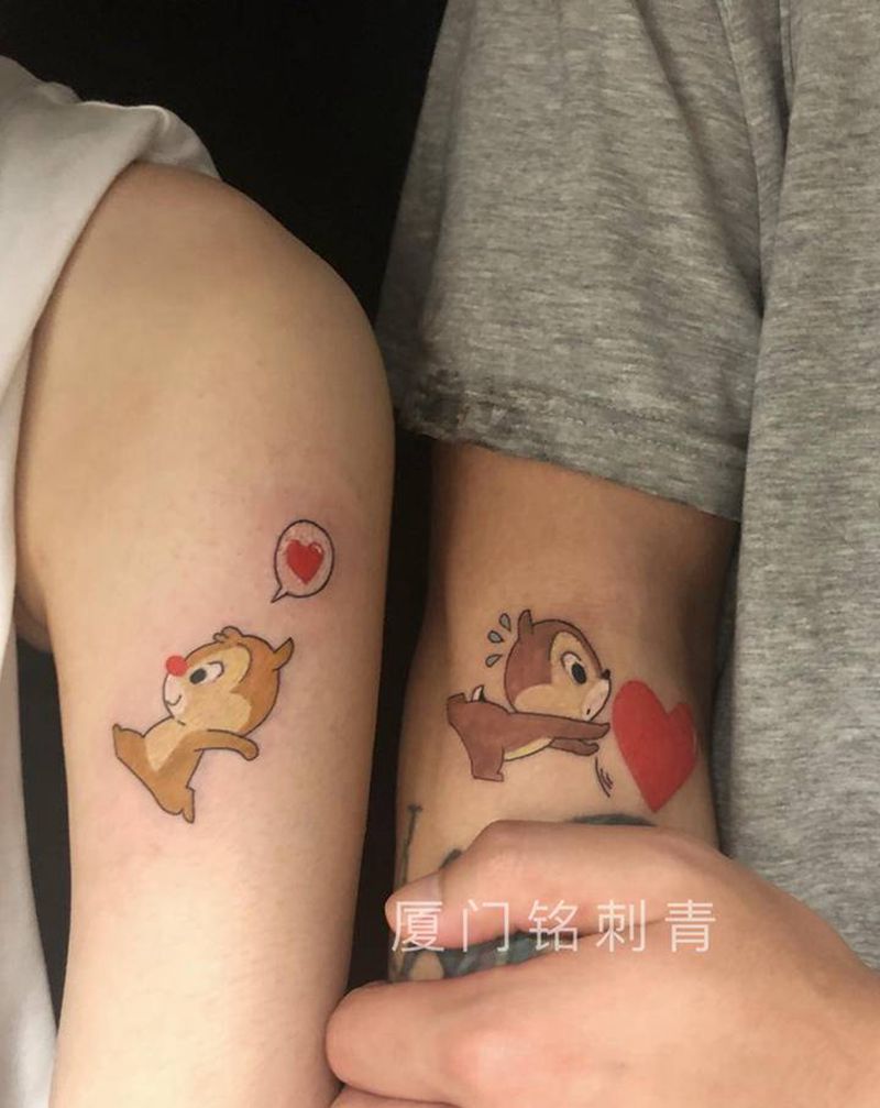 花栗鼠纹身图片_手臂纹身图案