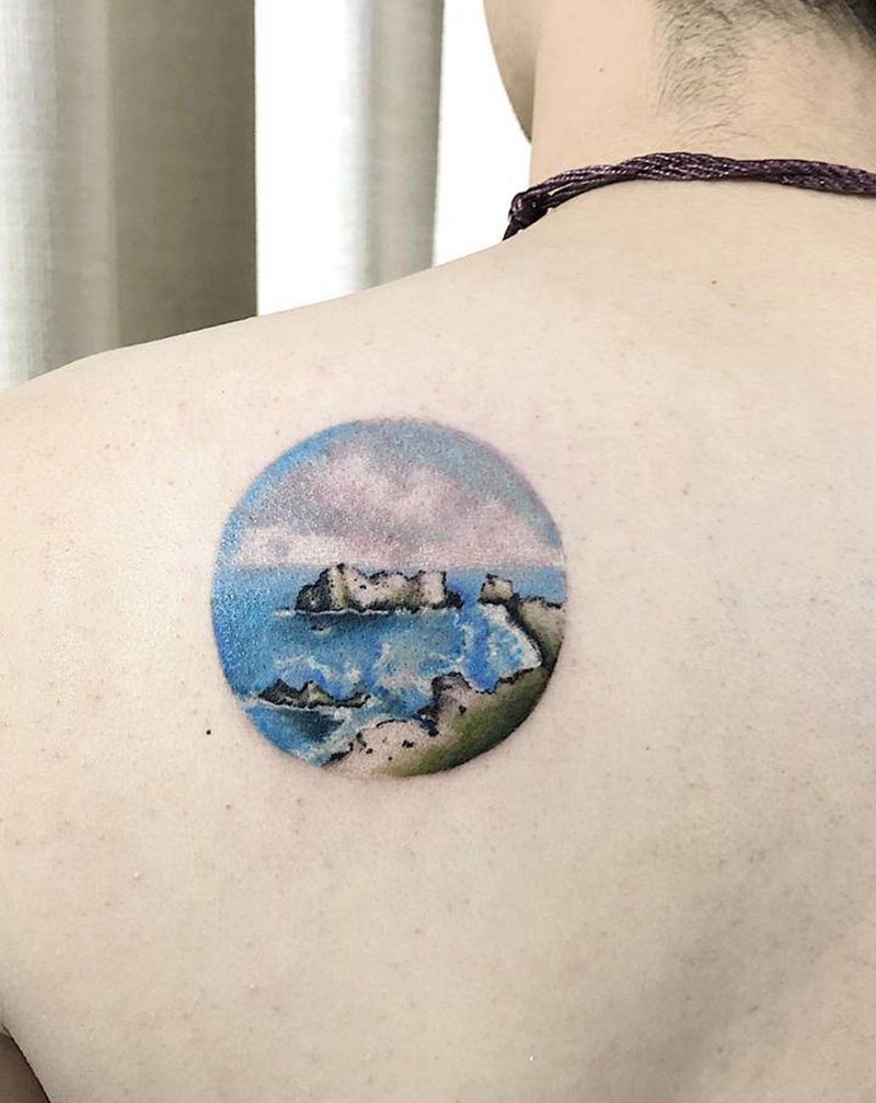 台湾岛纹身图片_背部纹身图案