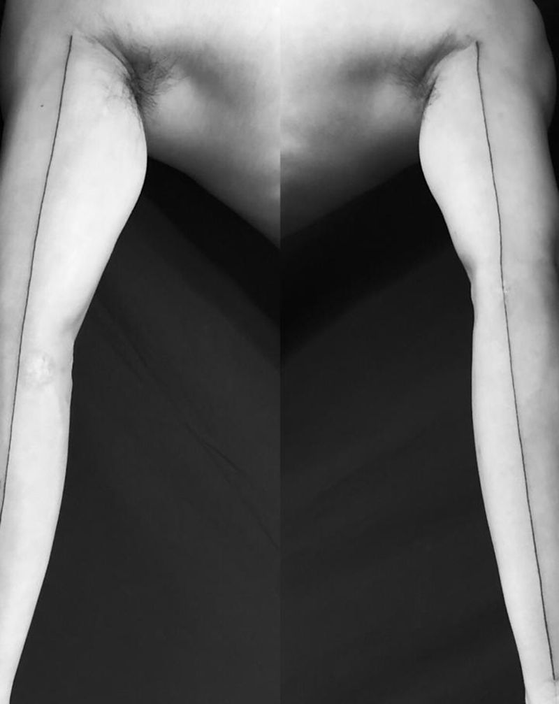 直线纹身图片_手臂几何纹身图案