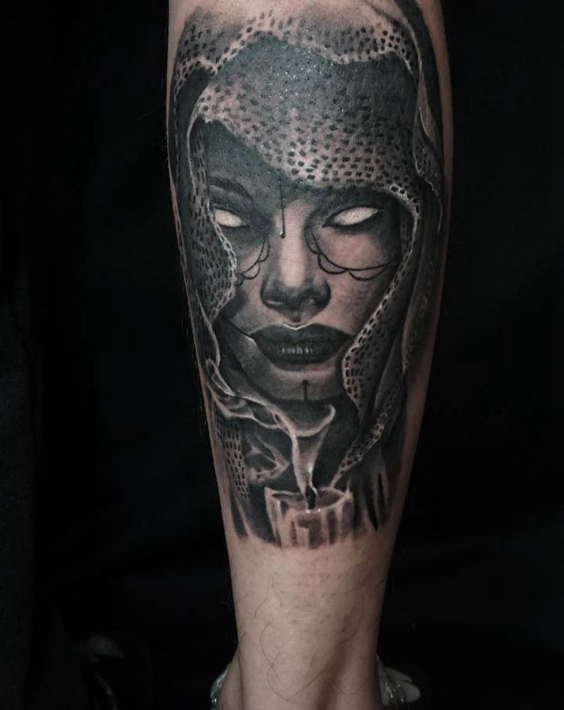 欧美黑灰写实纹身图片_腿部欧美写实纹身图案