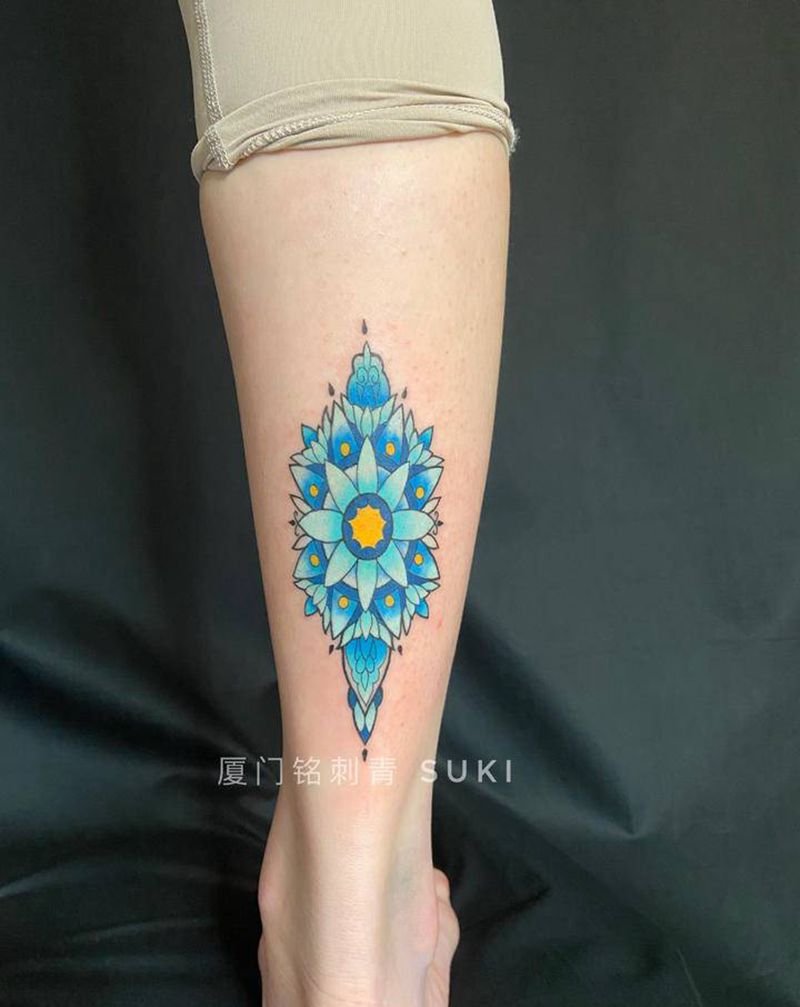 曼陀罗纹身图片_腿部New School原创定做纹身图案