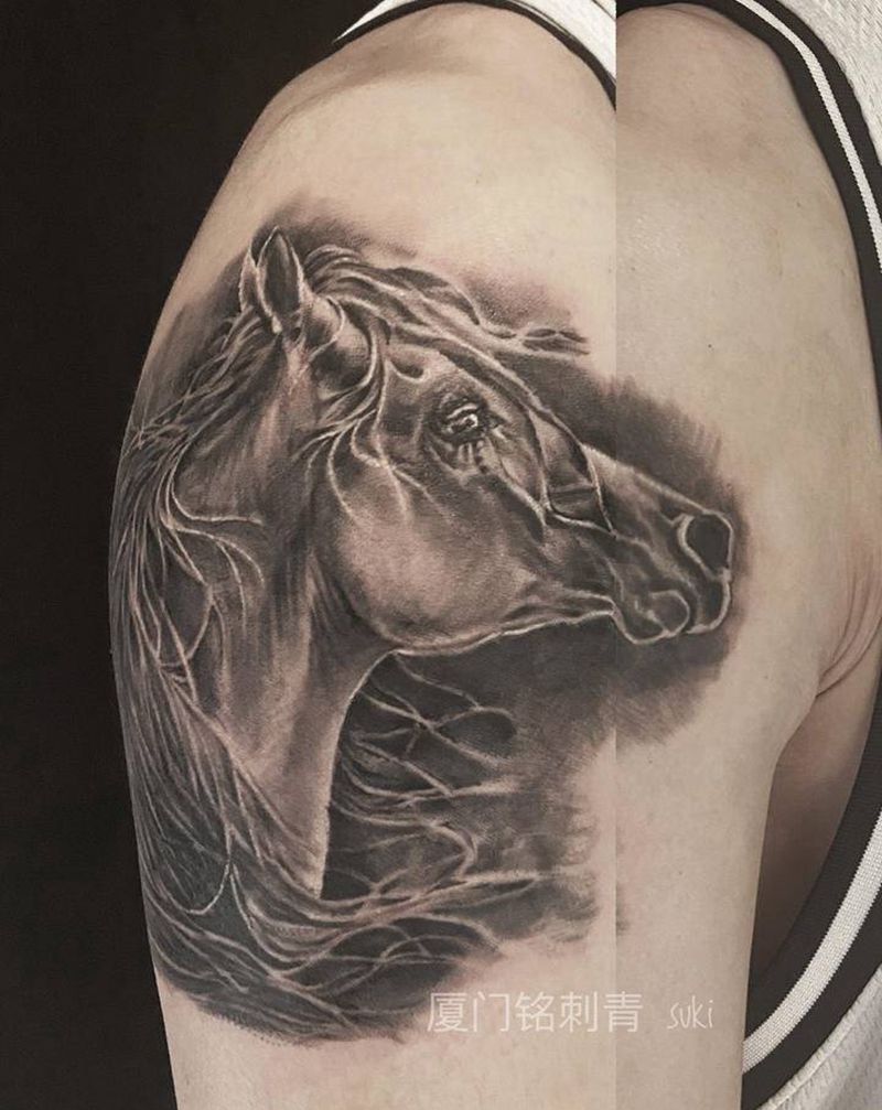 马纹身图片_手臂欧美写实纹身图案