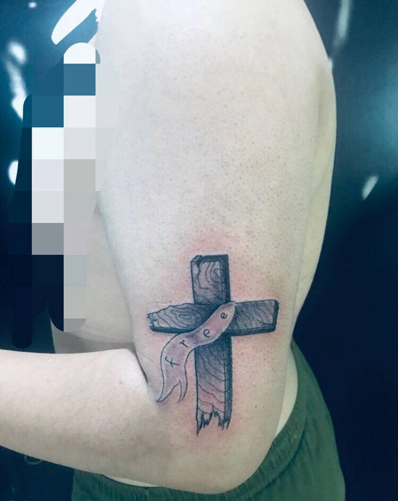 吱吱纹身图片_手臂纹身图案