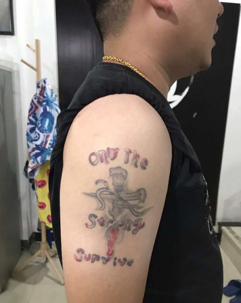 遮盖纹身图片_肩部纹身图案