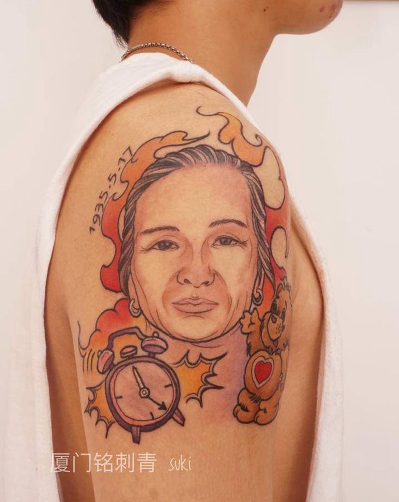 奶奶纹身图片_手臂New School定做纹身图案