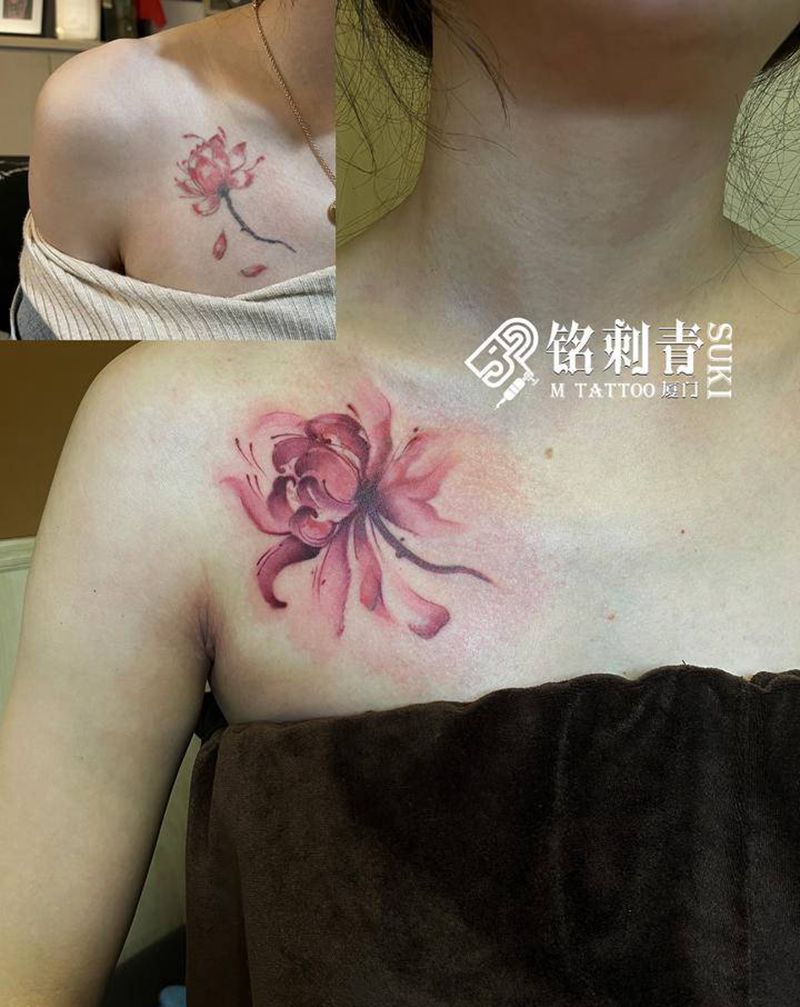 曼珠沙华纹身图片_胸部肩部水彩遮盖旧图纹身图案