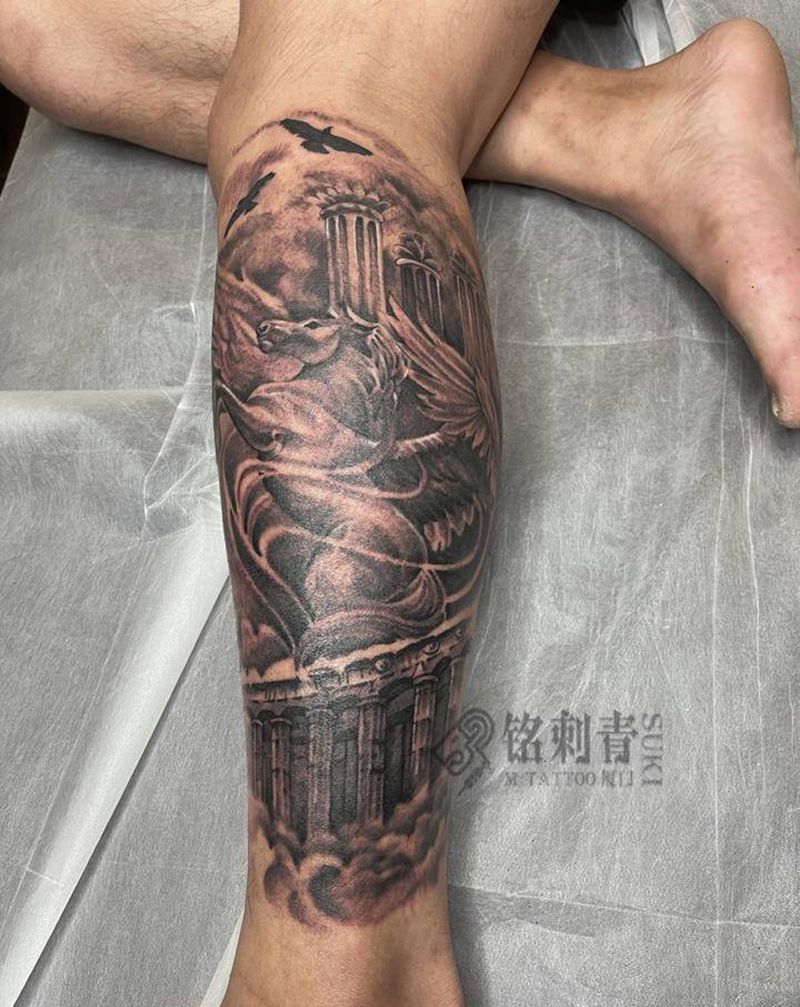 飞马纹身图片_腿部欧美写实纹身图案