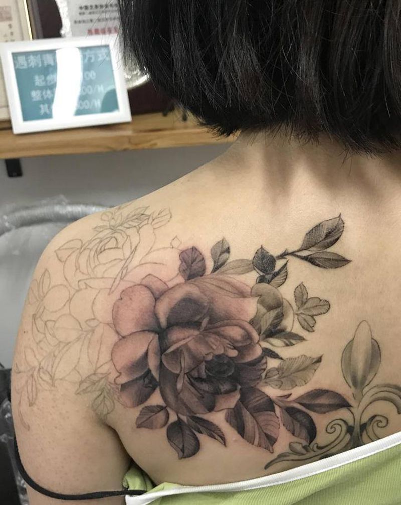 客带图纹身图片_背部纹身图案