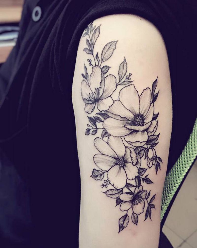 素花纹身图片_脚部手臂Old School点刺纹身图案