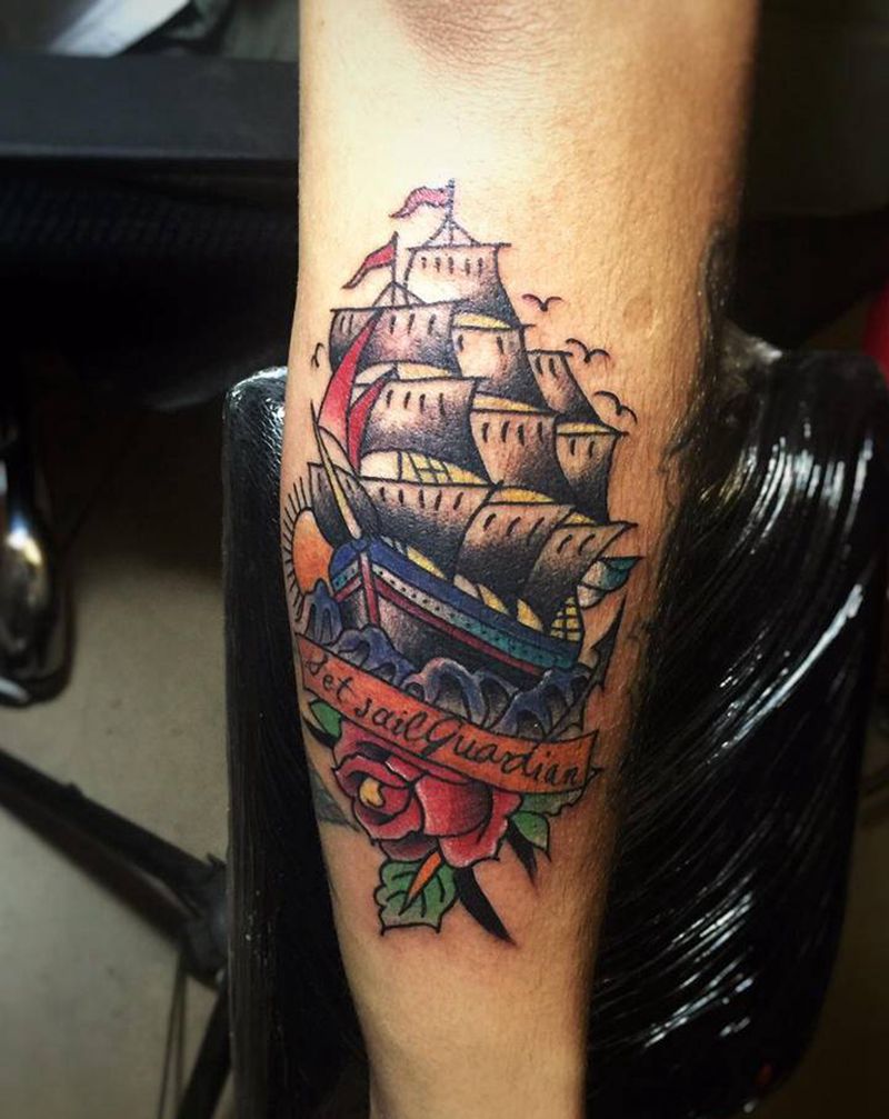 船纹身图片_脚部手臂纹身图案