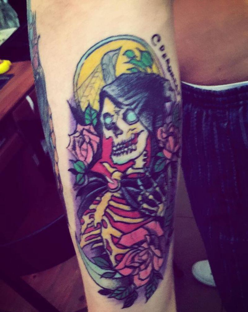 物美价廉,工作多年,技术杠杠的纹身图片_颈部水彩纹身图案